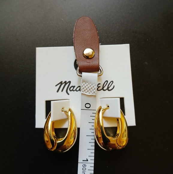 ✨️Madewell Puffy Teardrop Hoops✨️ - Picture 6 of 7